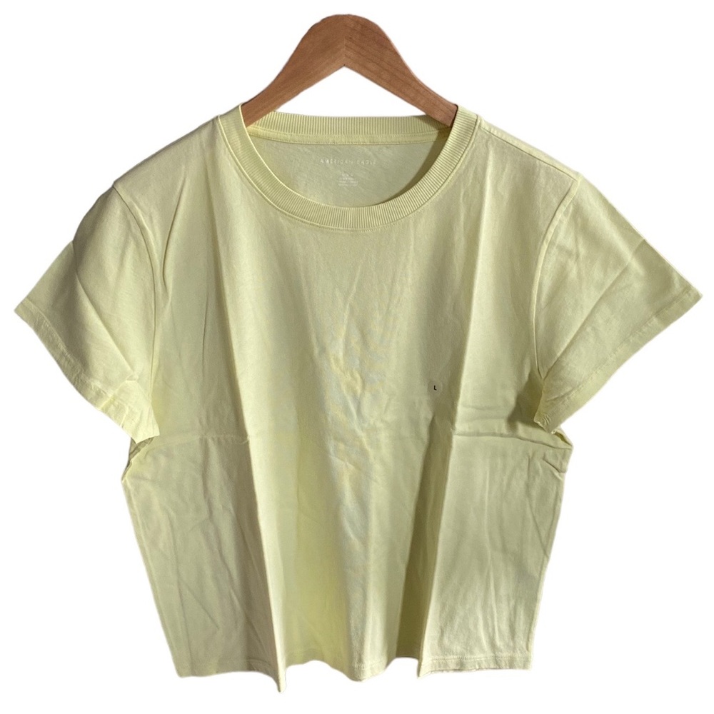 Women’s American Eagle Size Large Light Yellow Top Tee - NWT